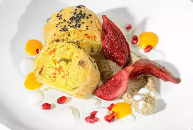 Angerichteter Teller im Restaurant Sommerbergblick im Wellnesshotel Rothfuss in Bad Wildbad